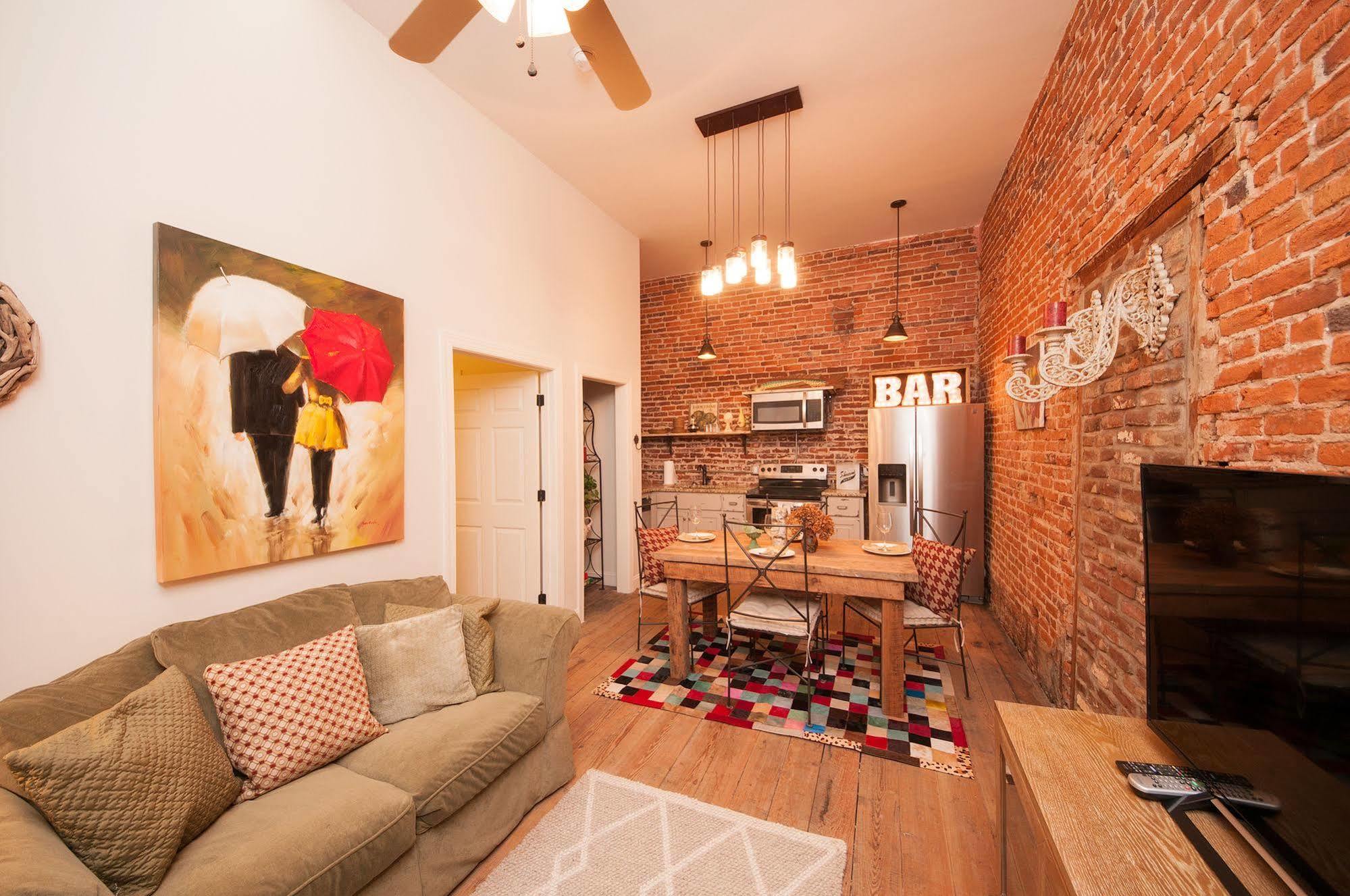 Soho Lofts (Adults Only) Hotel Milledgeville Exterior photo